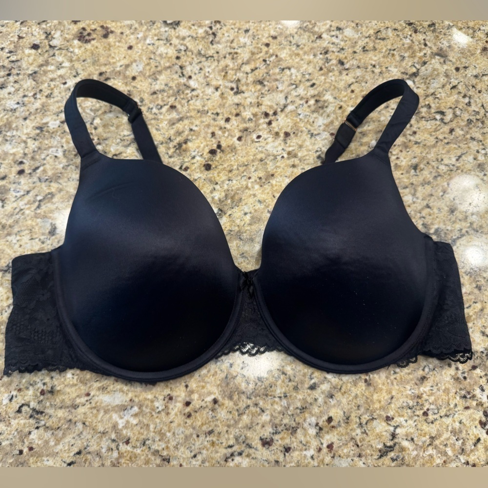 Savage x Fenty Black Lace Bra size 46D - Picture 1 of 3